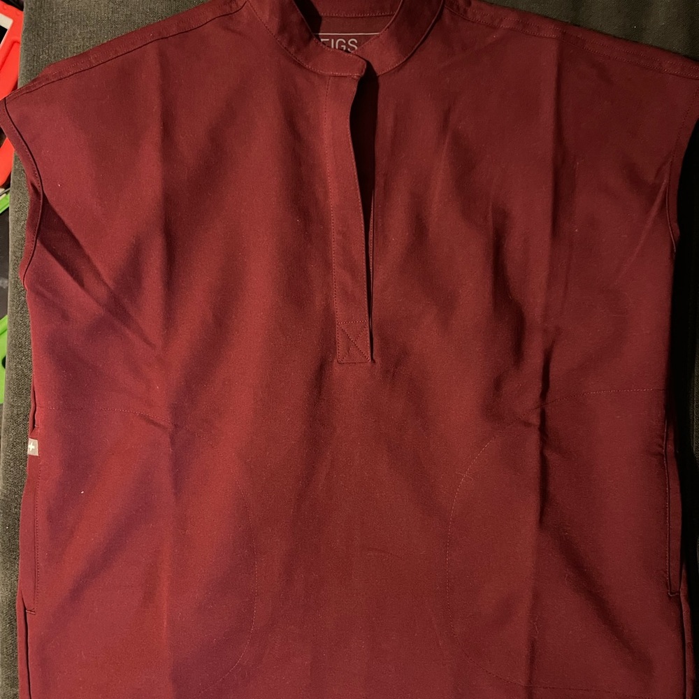 Figs XXS Burgundy Rafaela Scrub top
